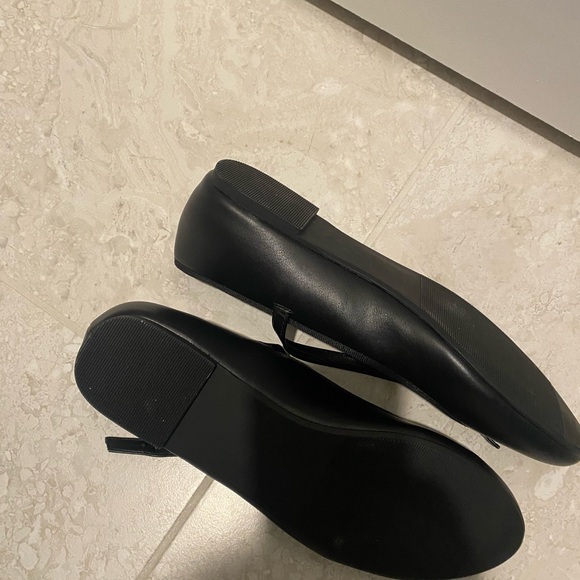 NWOB Peony Madden Girl Size 9 Strapy Black Ballet Flats Manmade - Picture 5 of 6